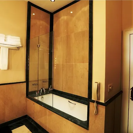 Divan Cukurhan Hotel 5*