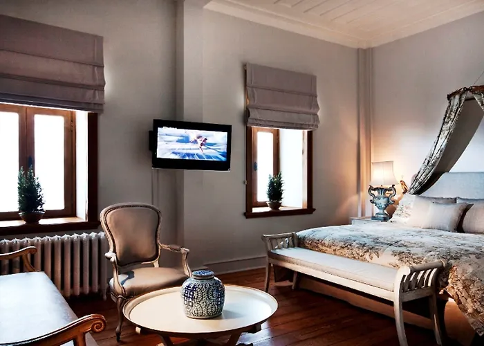 ディヴァン チュクルハン