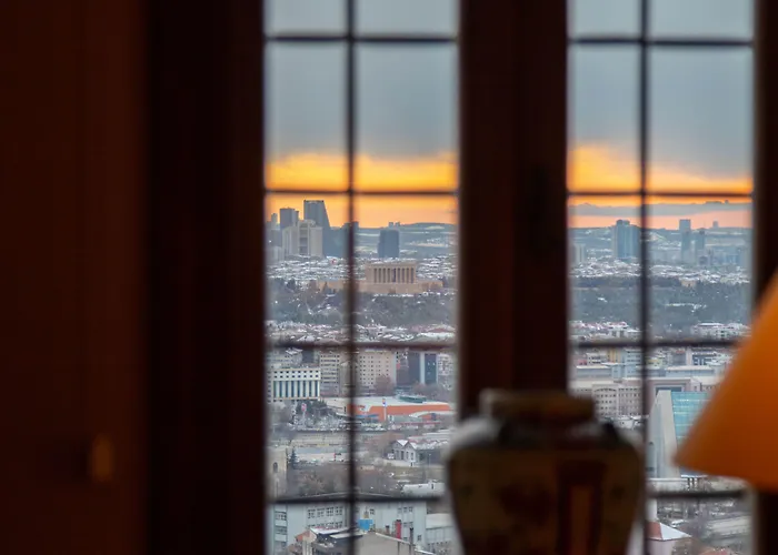 ディヴァン チュクルハン ホテル 5*